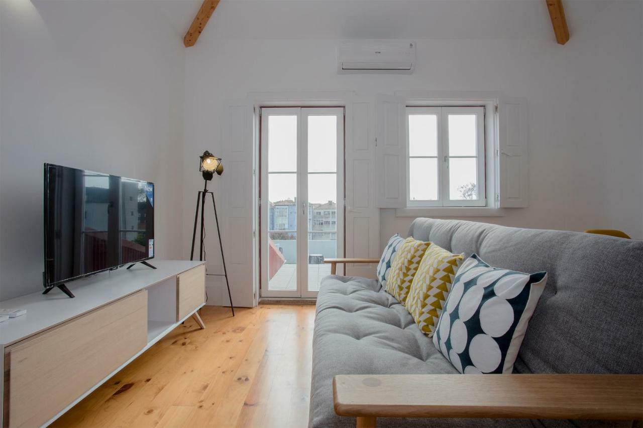 Liiiving In Porto | Historic & Sunny Terrace Apartment Bagian luar foto