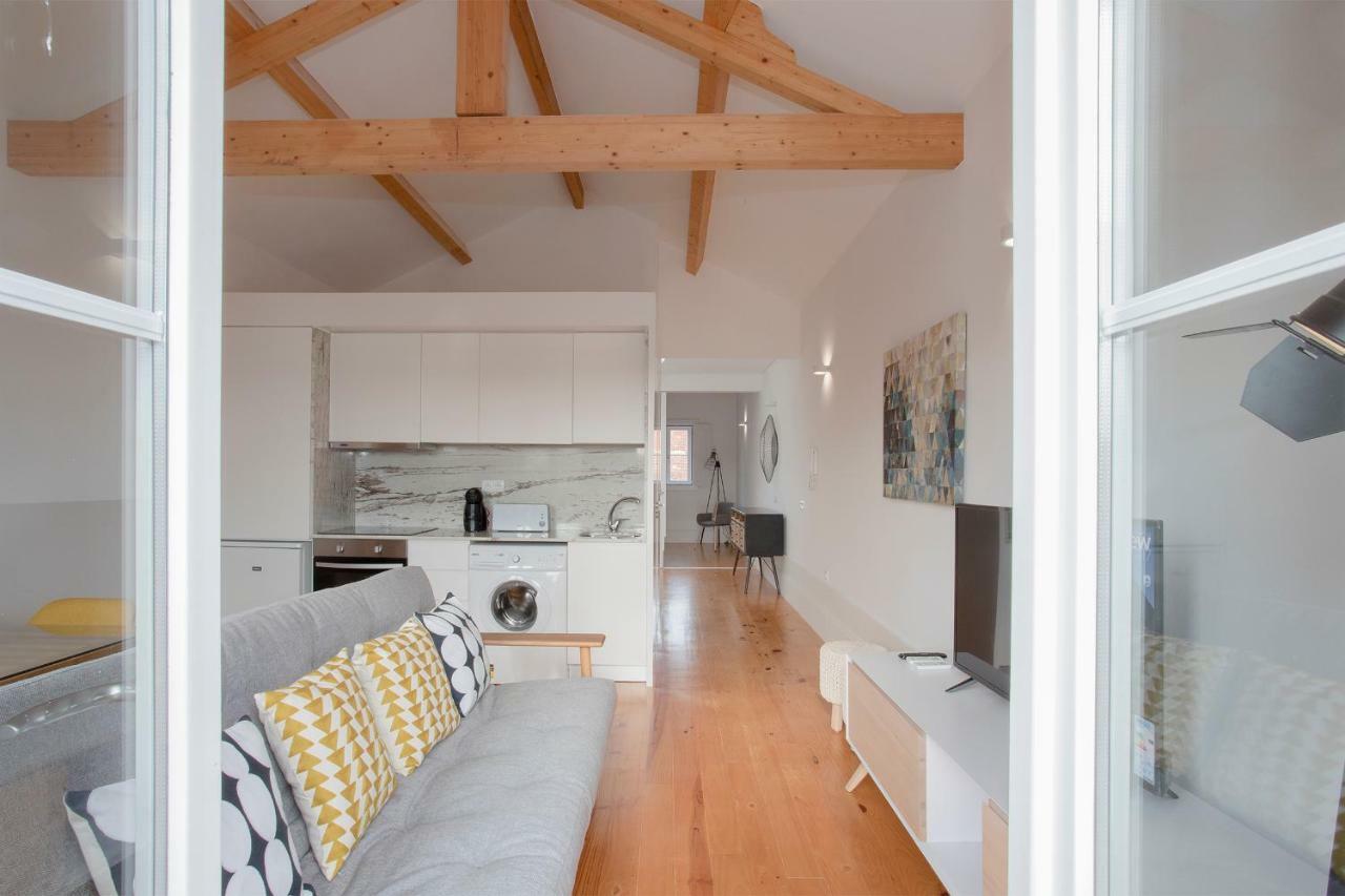 Liiiving In Porto | Historic & Sunny Terrace Apartment Bagian luar foto