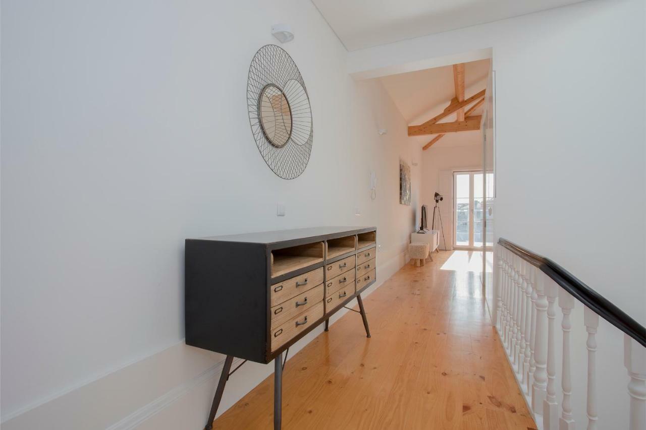 Liiiving In Porto | Historic & Sunny Terrace Apartment Bagian luar foto